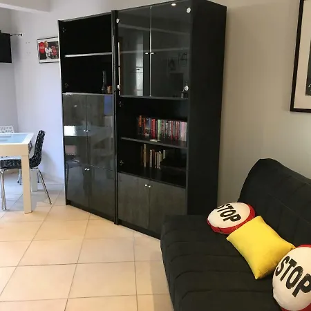 La Citadelle Nyaraló Puycelci