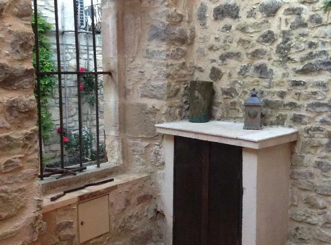 La Citadelle بيت للعطل Puycelci